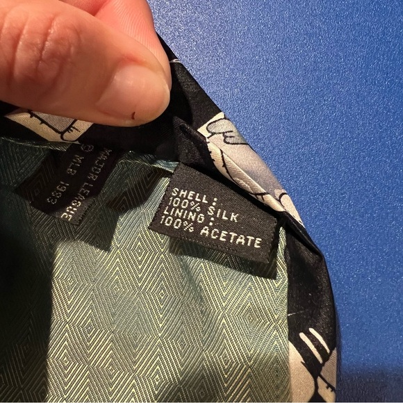 Vintage 1993 Toons Baseball MLB Sox Silk Tie - Picture 4 of 7